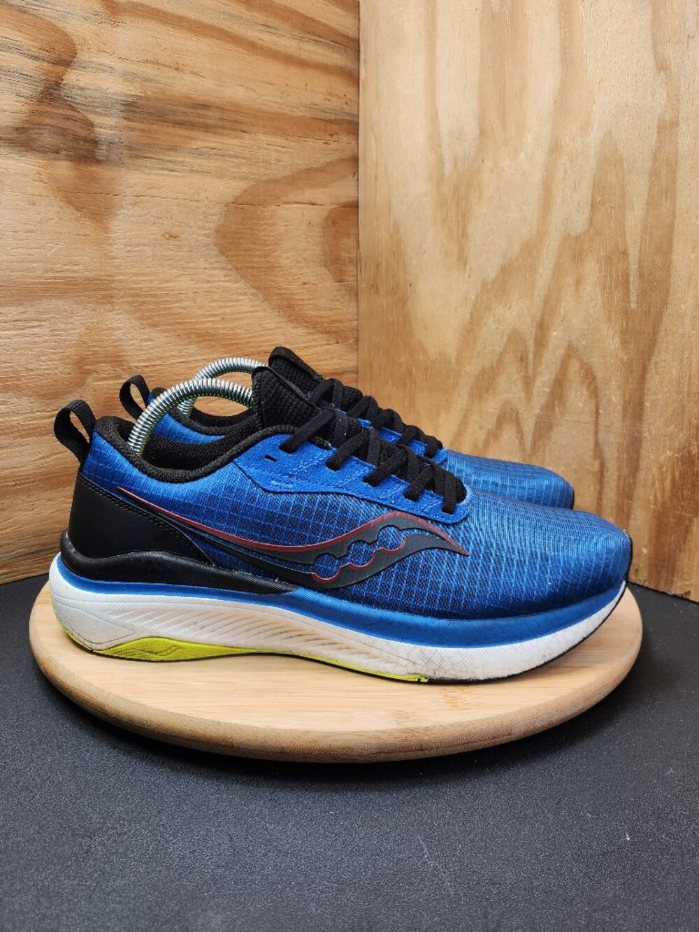 Saucony Freedom Crossport Running Shoes Sneakers Size 8.5
